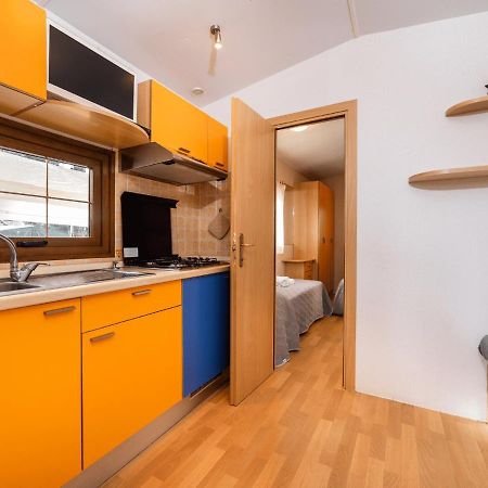 Anxur Village Camping Терачина Екстериор снимка