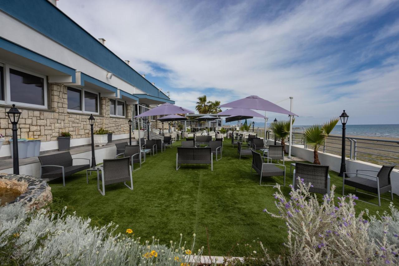 Anxur Village Camping Терачина Екстериор снимка