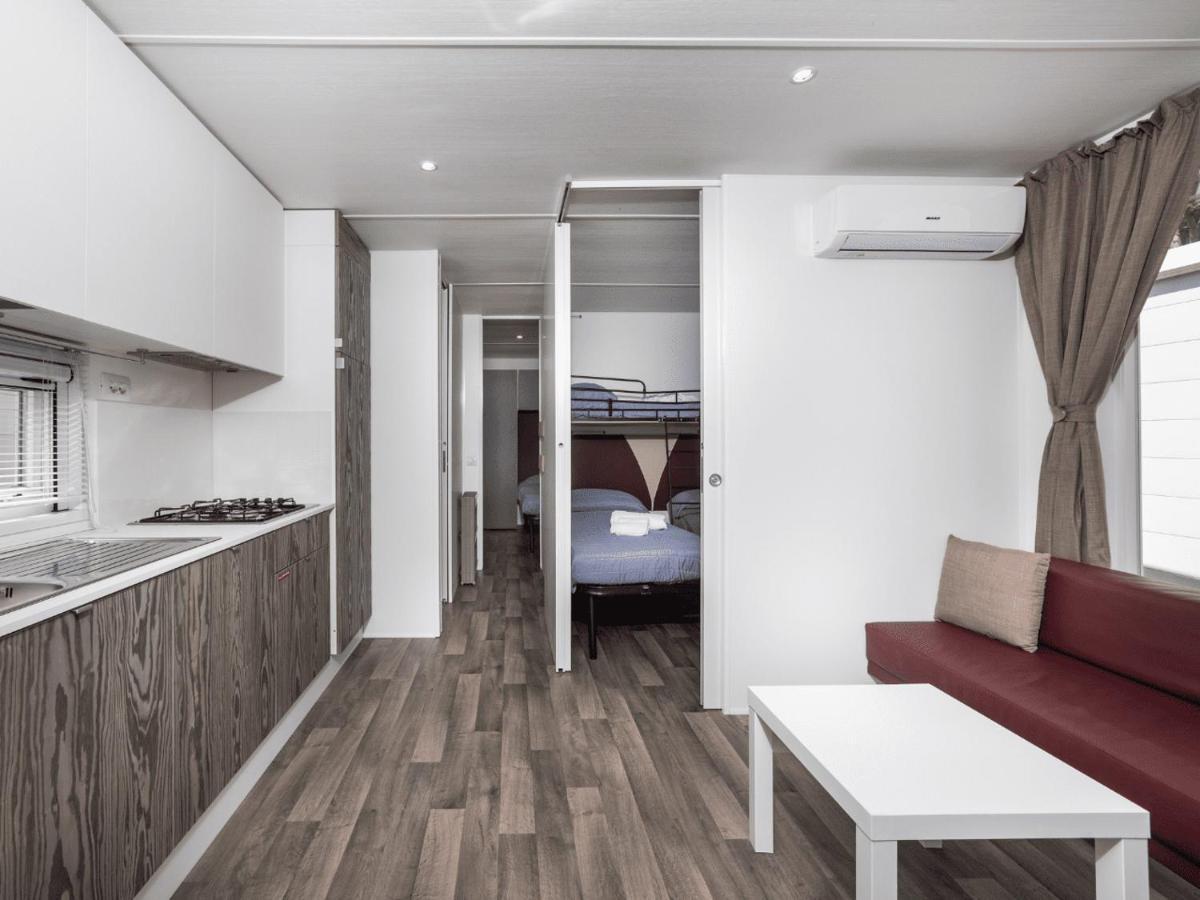 Anxur Village Camping Терачина Екстериор снимка