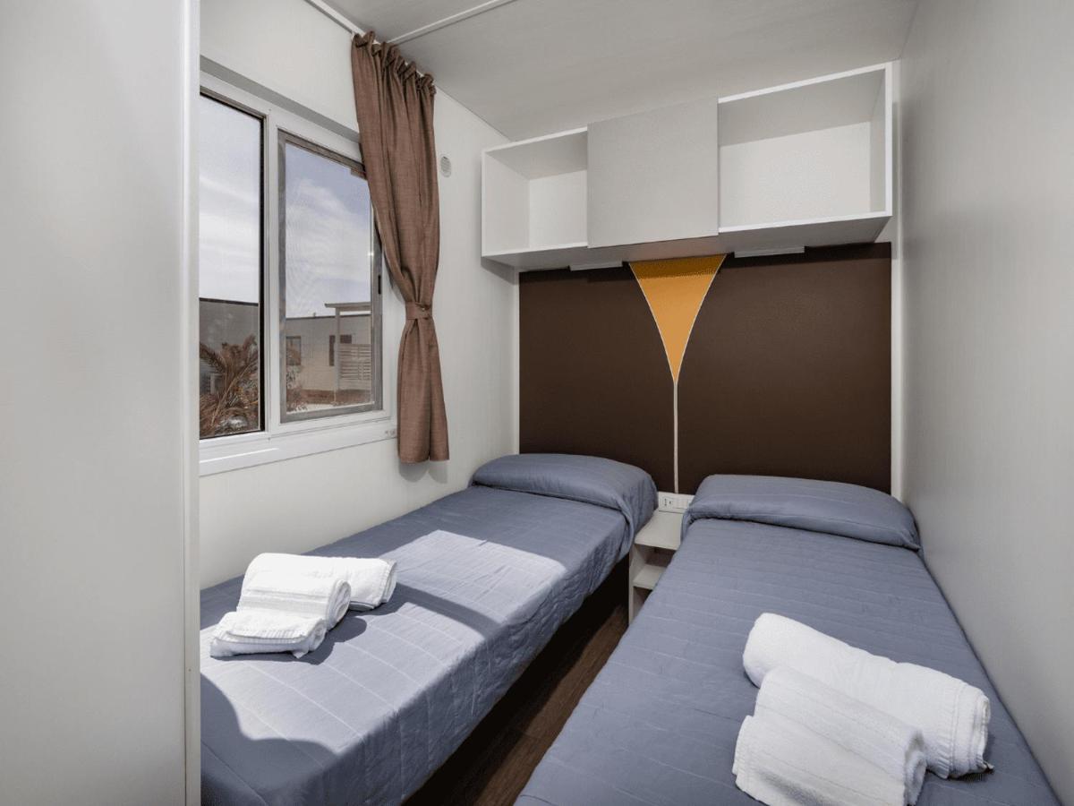 Anxur Village Camping Терачина Екстериор снимка